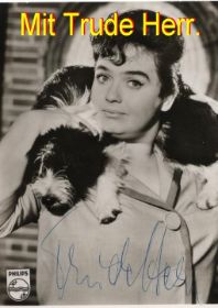1964Trude Herr.JPG